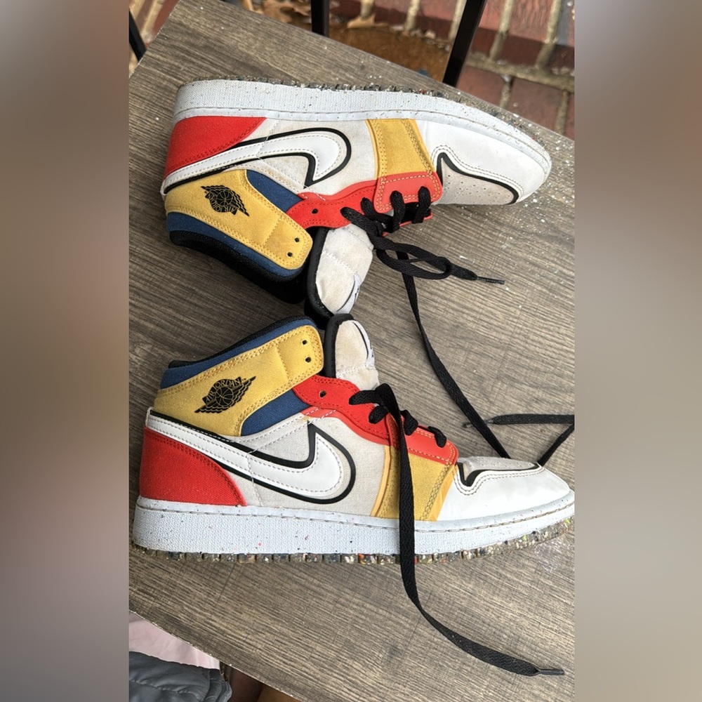 Nike Air Jordan 1 Mid Multi Color Canvas size 7 Y